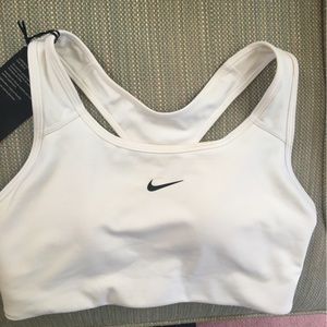 Nike Swoosh Bra Training Dri-Fit Size Large.